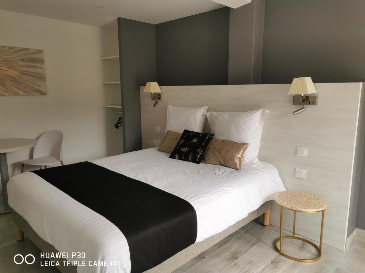 Hotel Des Negociants Lamastre Dış mekan fotoğraf