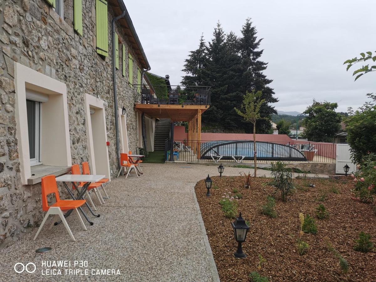 Hotel Des Negociants Lamastre Dış mekan fotoğraf